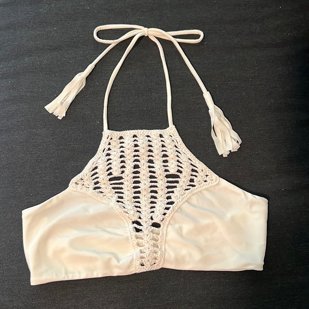 Crochet halter bikini top